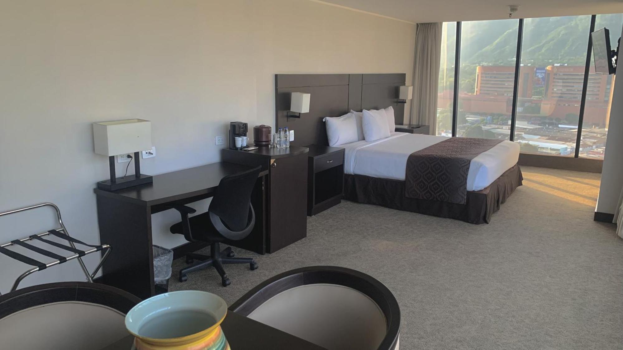 Hotel Chacao Suites Caracas Ngoại thất bức ảnh