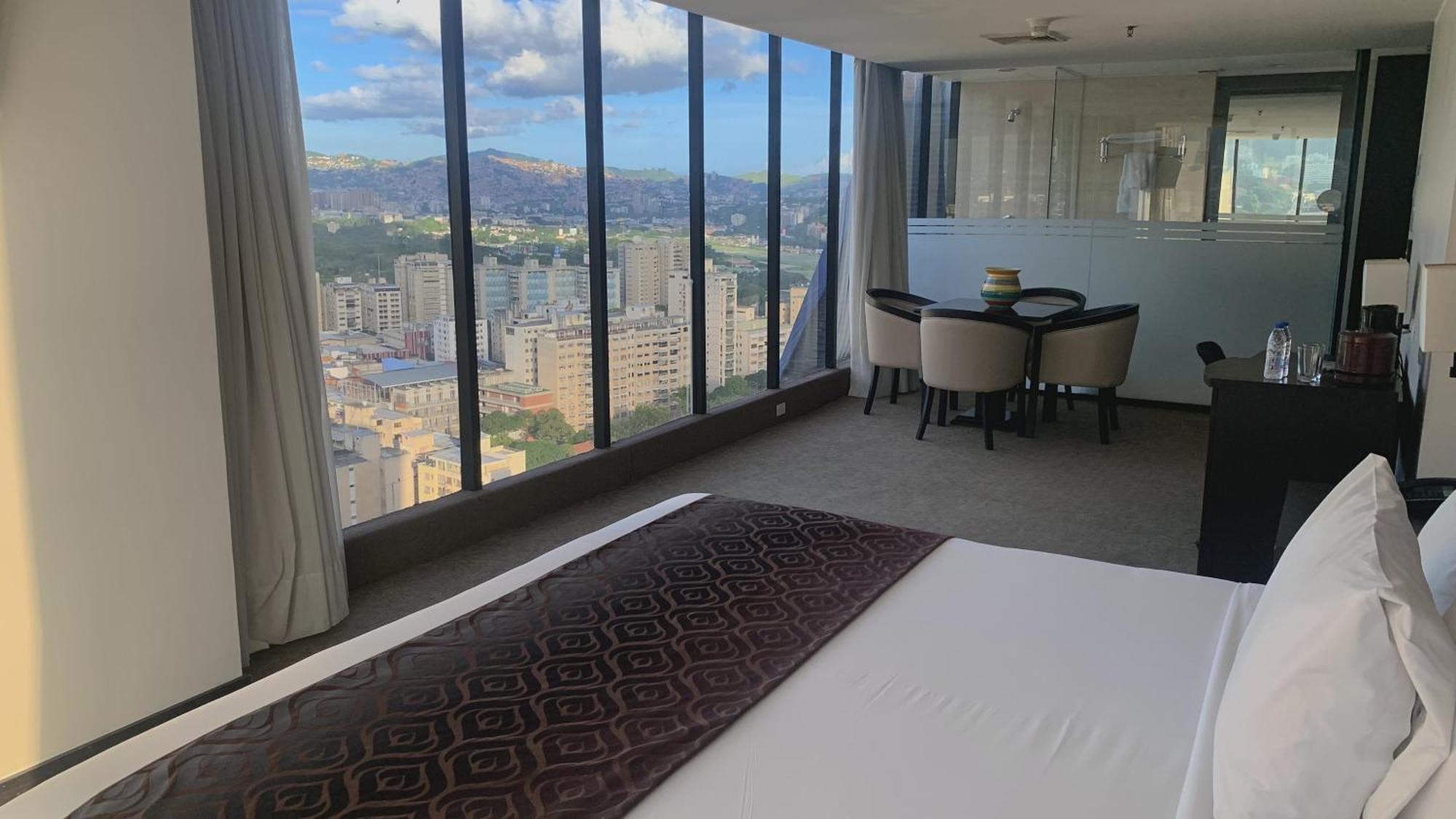 Hotel Chacao Suites Caracas Ngoại thất bức ảnh