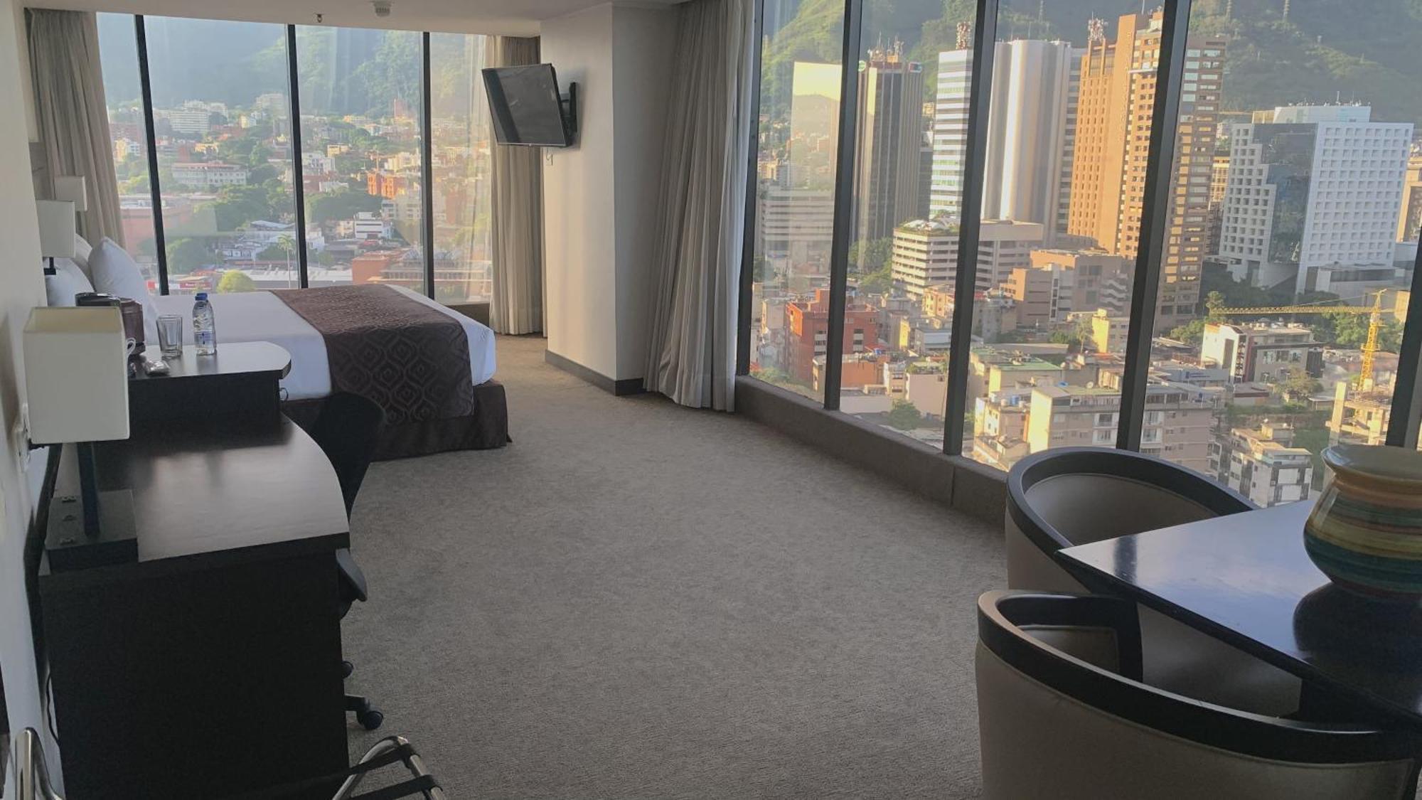 Hotel Chacao Suites Caracas Ngoại thất bức ảnh