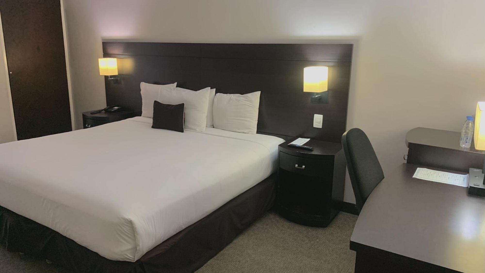 Hotel Chacao Suites Caracas Ngoại thất bức ảnh