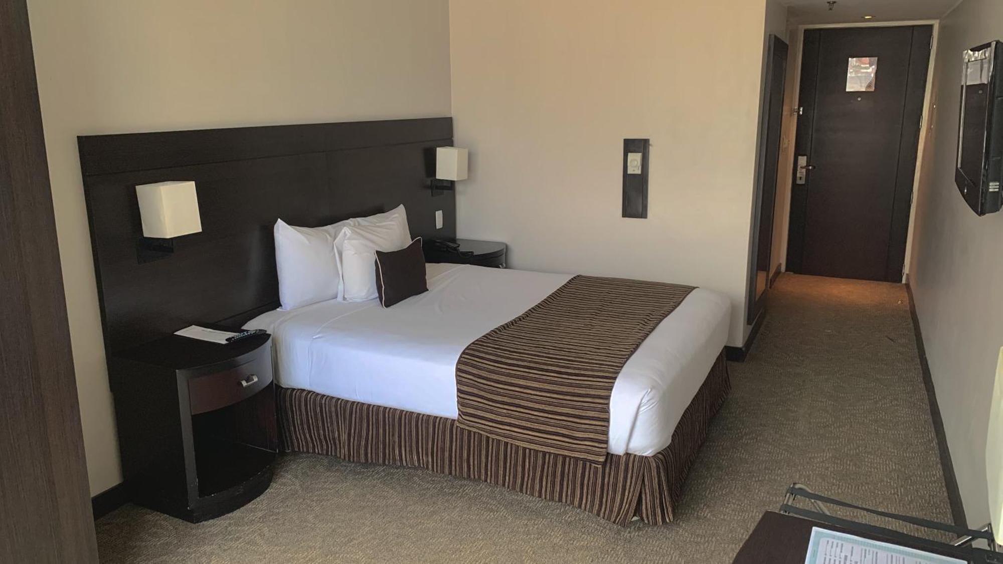 Hotel Chacao Suites Caracas Ngoại thất bức ảnh